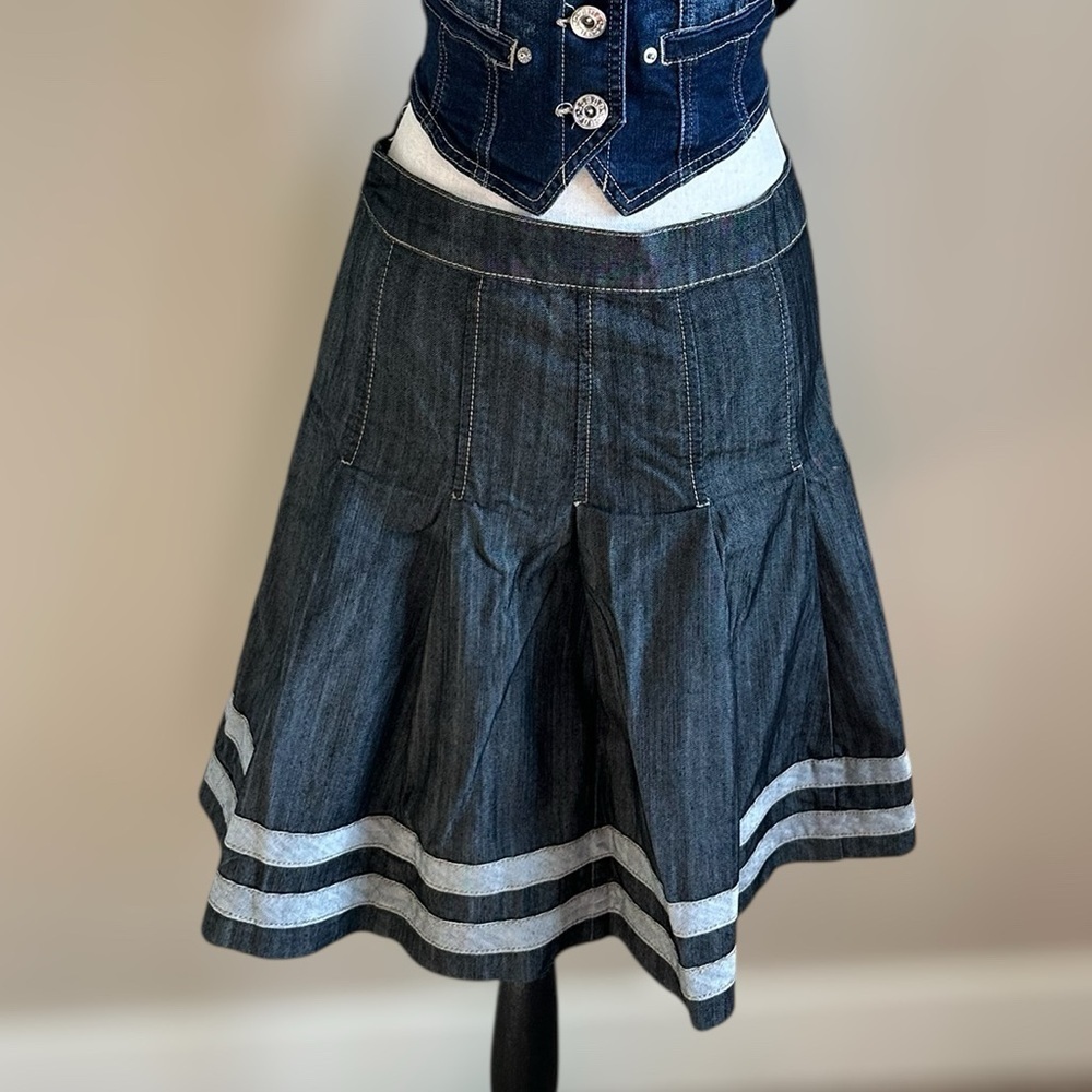 Baccini Y2K Pleated Denim Mini Skirt Blue Jean Contrast Stripe, Size 14P